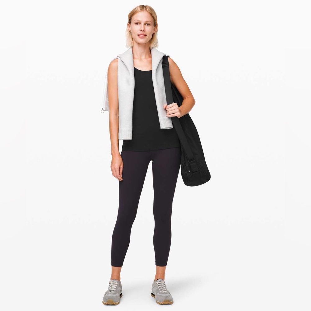 Lululemon Cool Racerback II in Black Size 14 Regular Fit.
